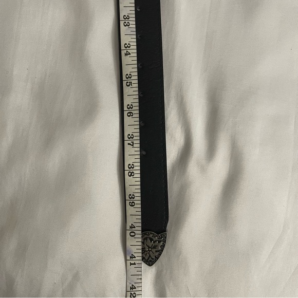 Black faux leather skinny belt - Picture 6 of 9